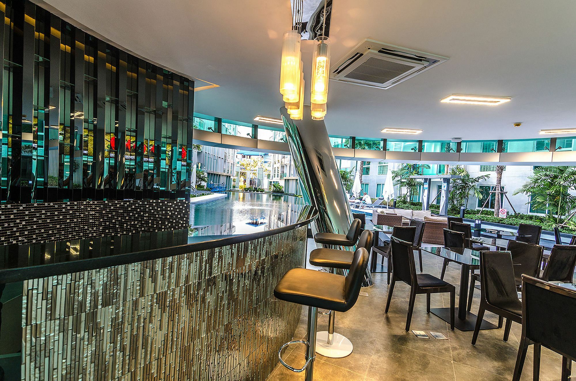 Ccr Managed By Aha Smartstay Aparthotel